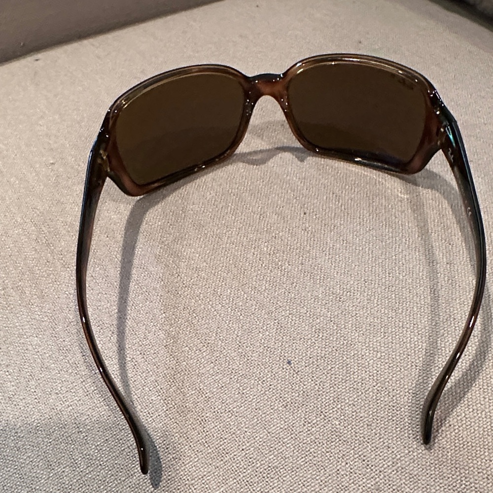 Ray-Ban Tortoise Shell Sunglasses - Picture 2 of 4